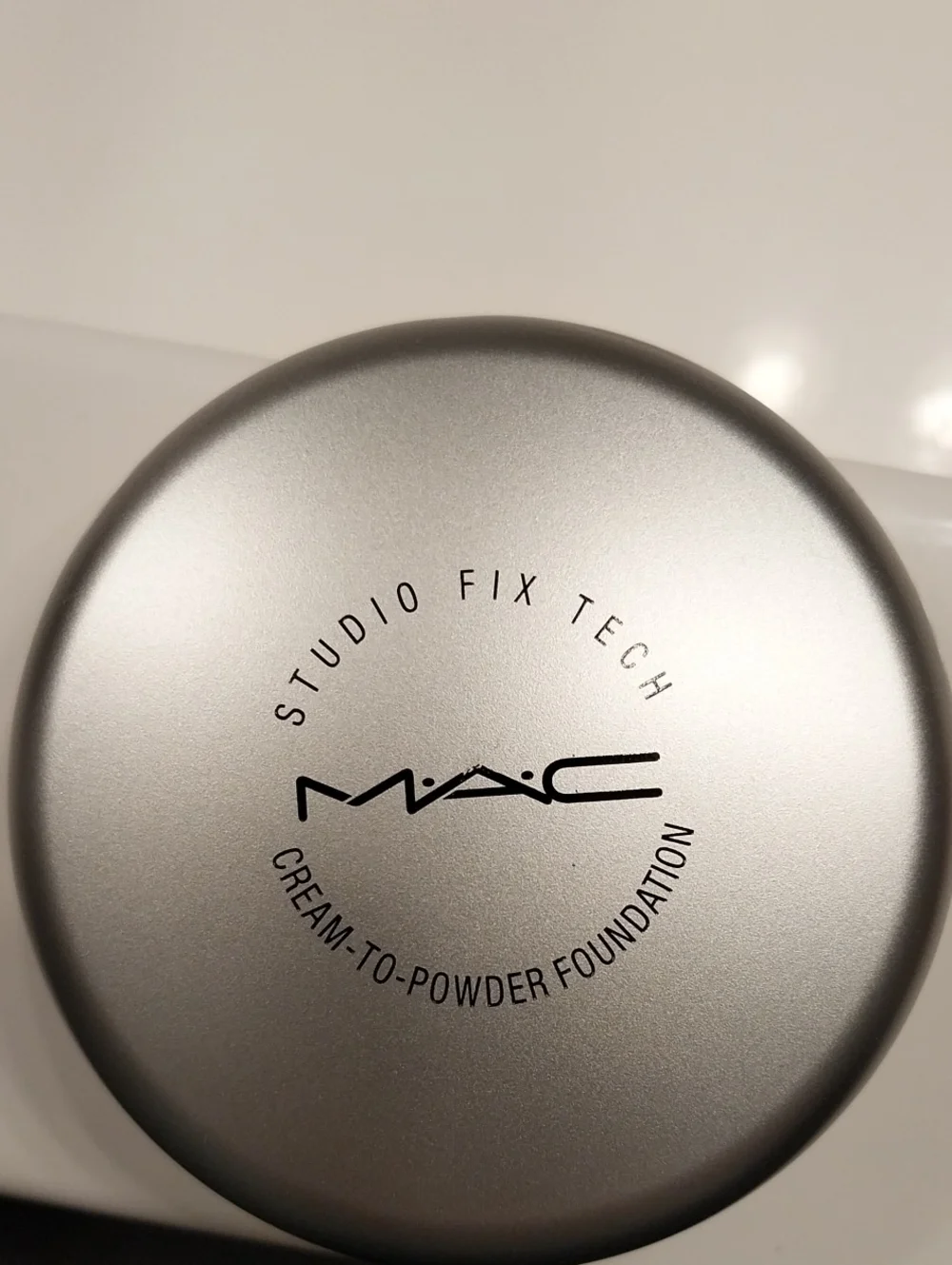 MAC Studio Fix Tech Cream-to-Powder Foundation Compact - C3.5